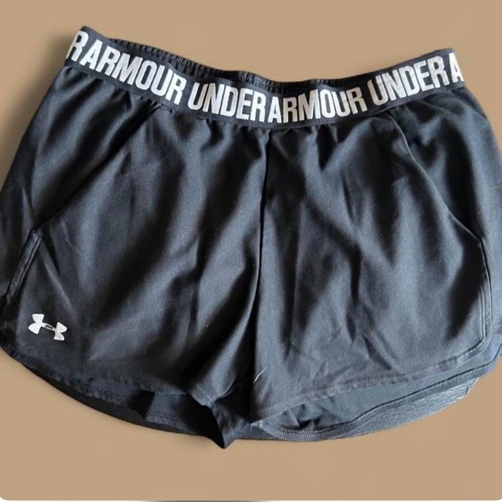 Under Armour Women's Athletic Black Shorts #101